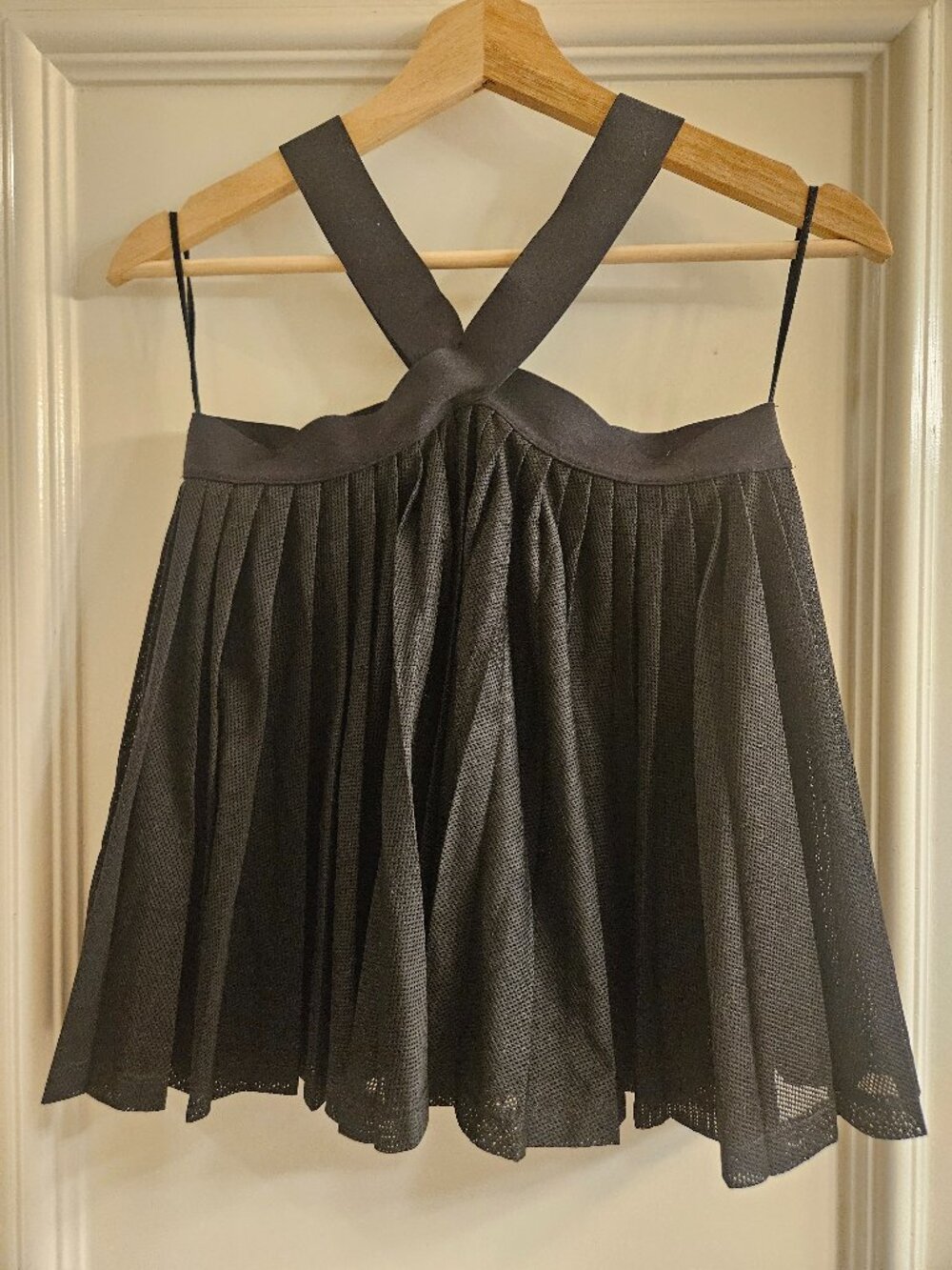 Victoria's Secret Sport Strappy Black Mesh Athletic Mini Skort, M